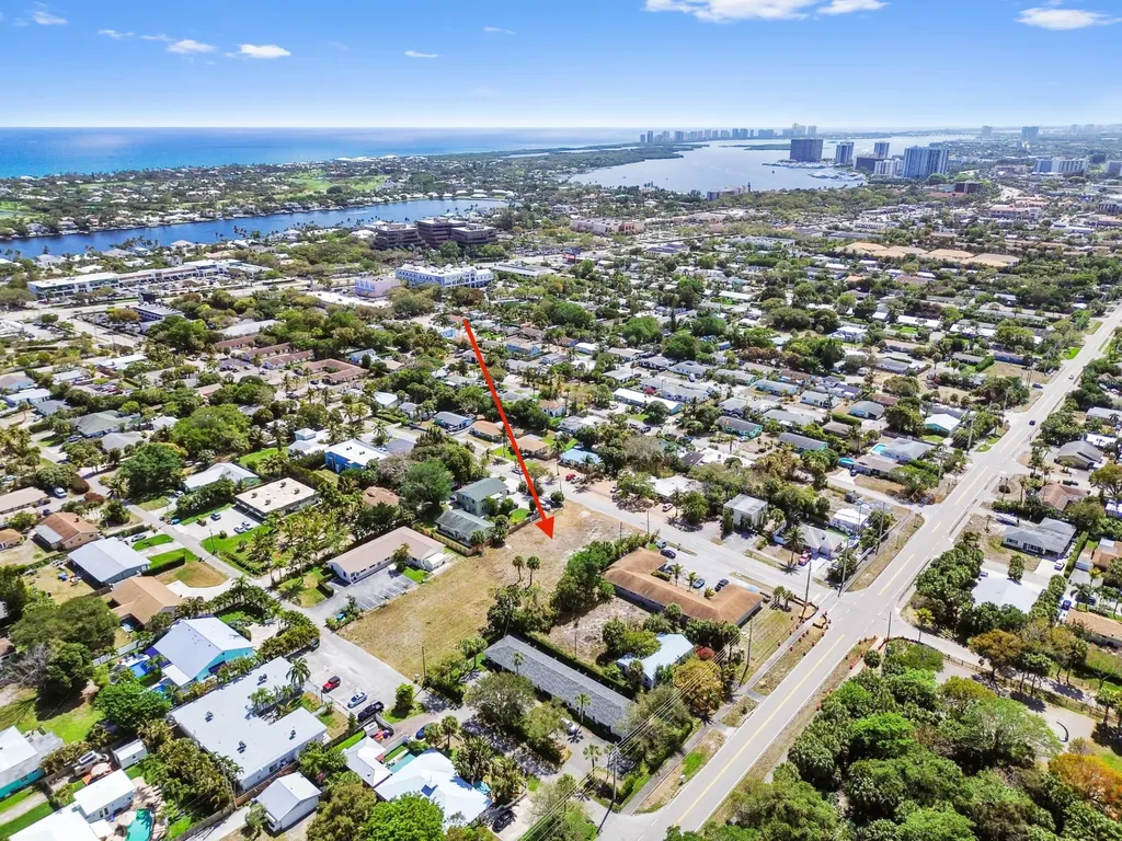 1955 Juno Road North Palm Beach FL 33408