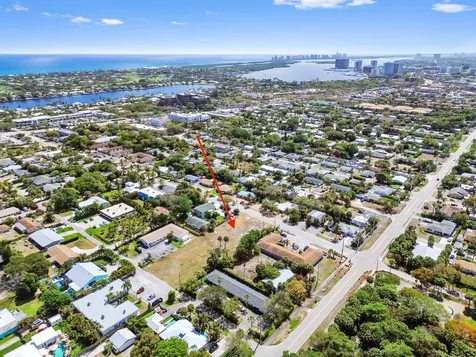 1955 Juno Road North Palm Beach FL 33408