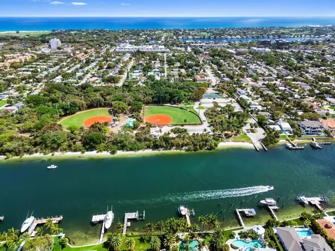1955 Juno Road North Palm Beach FL 33408