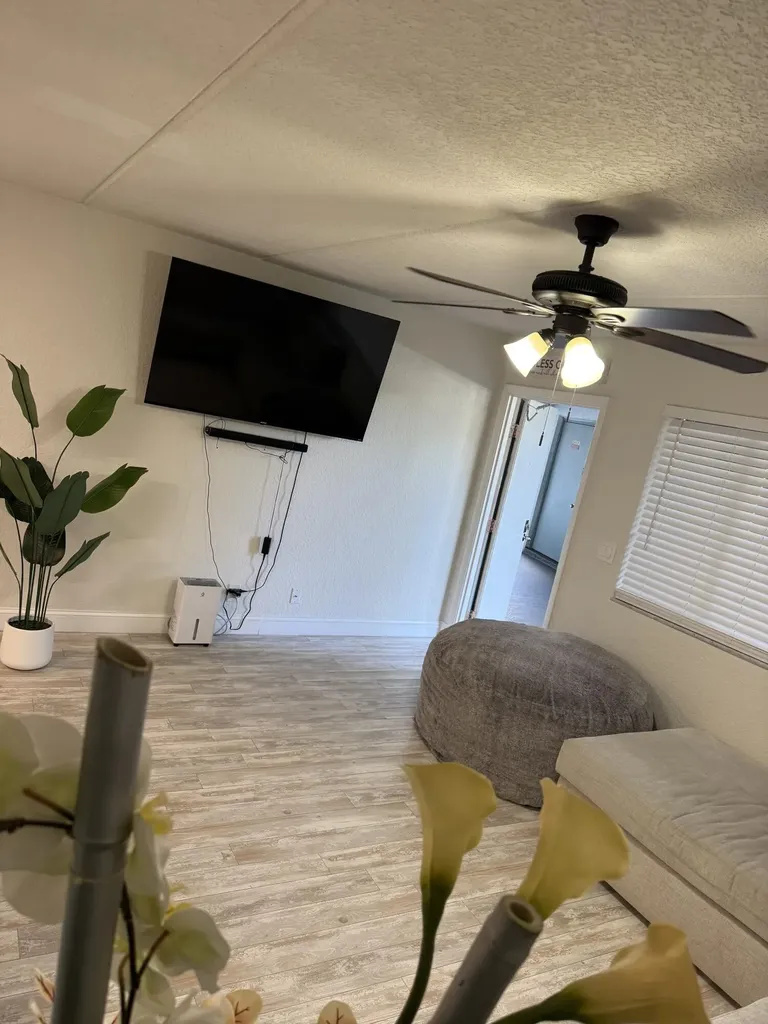 2000 Springdale Boulevard Palm Springs FL 33461
