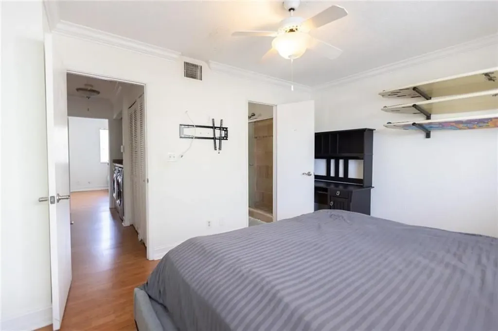 2863 NE 15th Street Pompano Beach FL 33062