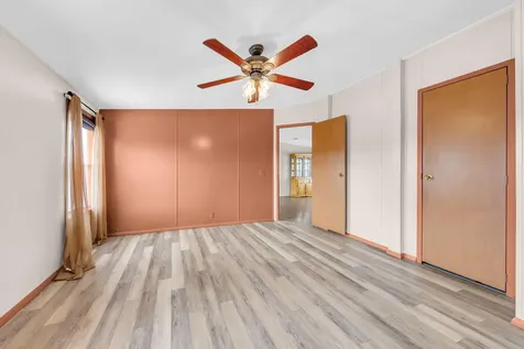 17255 NW 272nd Street Okeechobee FL 34972