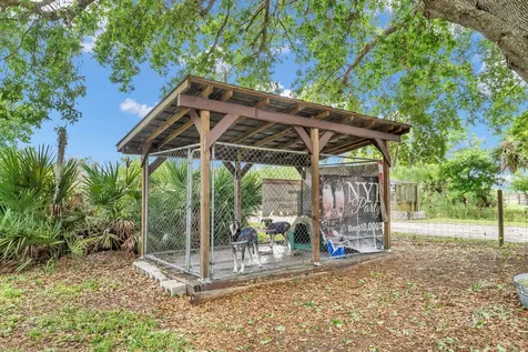 17255 NW 272nd Street Okeechobee FL 34972