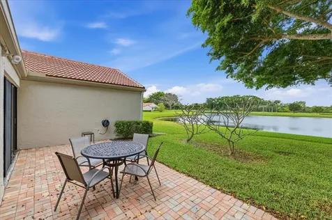 5902 W Parkwalk Circle W Boynton Beach FL 33472