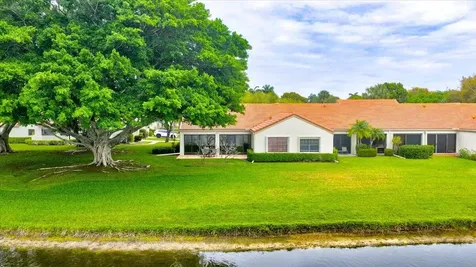 5902 W Parkwalk Circle W Boynton Beach FL 33472