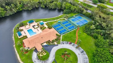 5902 W Parkwalk Circle W Boynton Beach FL 33472