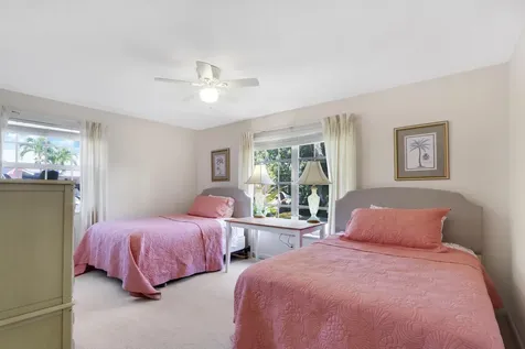 8574 SE Seagrape Way Hobe Sound FL 33455