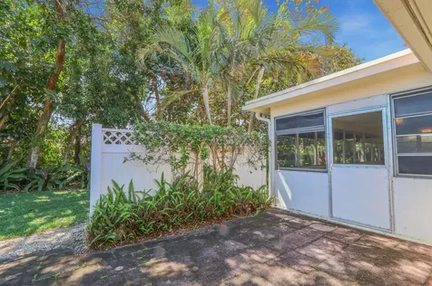 8574 SE Seagrape Way Hobe Sound FL 33455