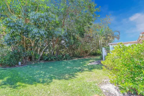 8574 SE Seagrape Way Hobe Sound FL 33455