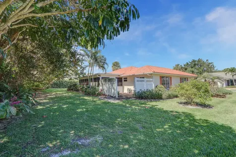 8574 SE Seagrape Way Hobe Sound FL 33455