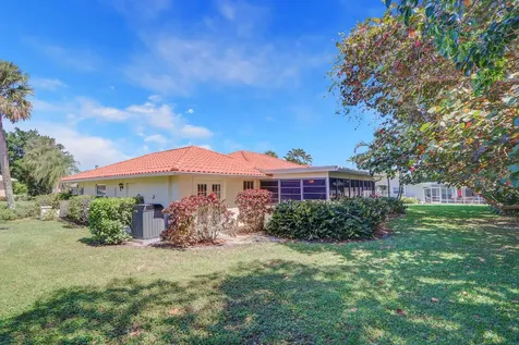 8574 SE Seagrape Way Hobe Sound FL 33455