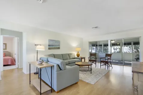 8574 SE Seagrape Way Hobe Sound FL 33455