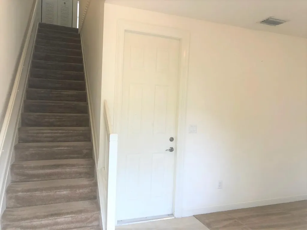 883 Millbrae Court West Palm Beach FL 33401