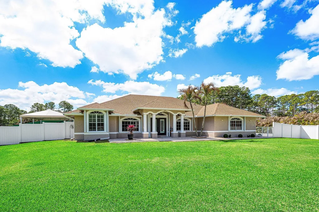 15436 66th Court N Loxahatchee FL 33470