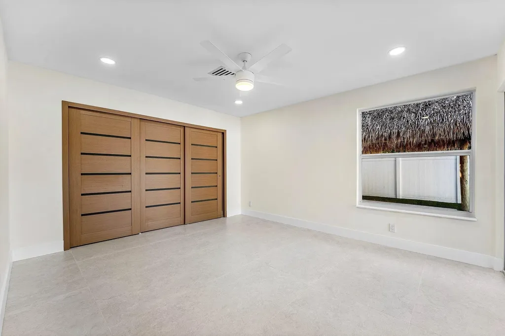 1380 SW 1st Street Boca Raton FL 33486