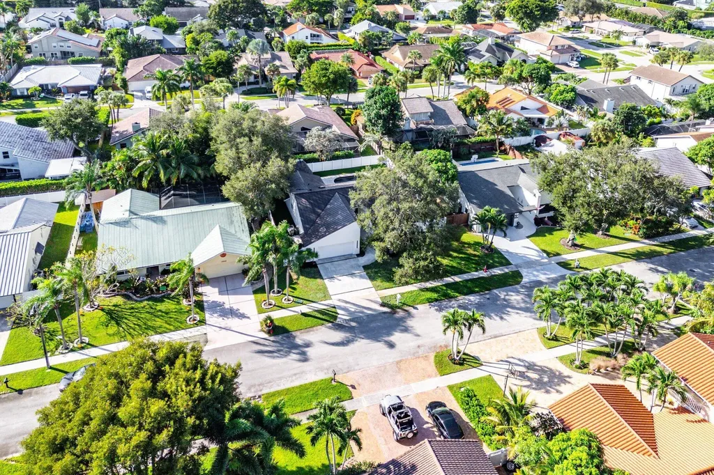 1380 SW 1st Street Boca Raton FL 33486