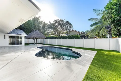 1380 SW 1st Street Boca Raton FL 33486