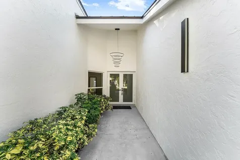 1380 SW 1st Street Boca Raton FL 33486