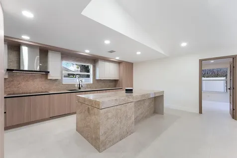 1380 SW 1st Street Boca Raton FL 33486