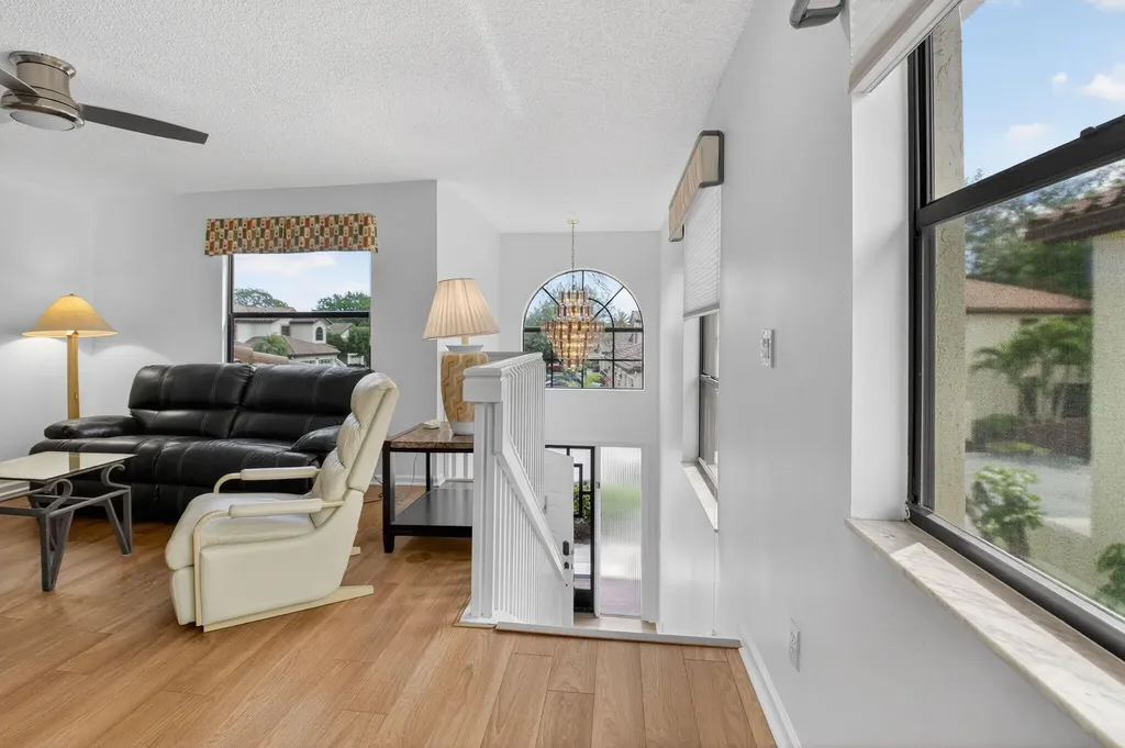 10039 S 53rd Way S Boynton Beach FL 33437