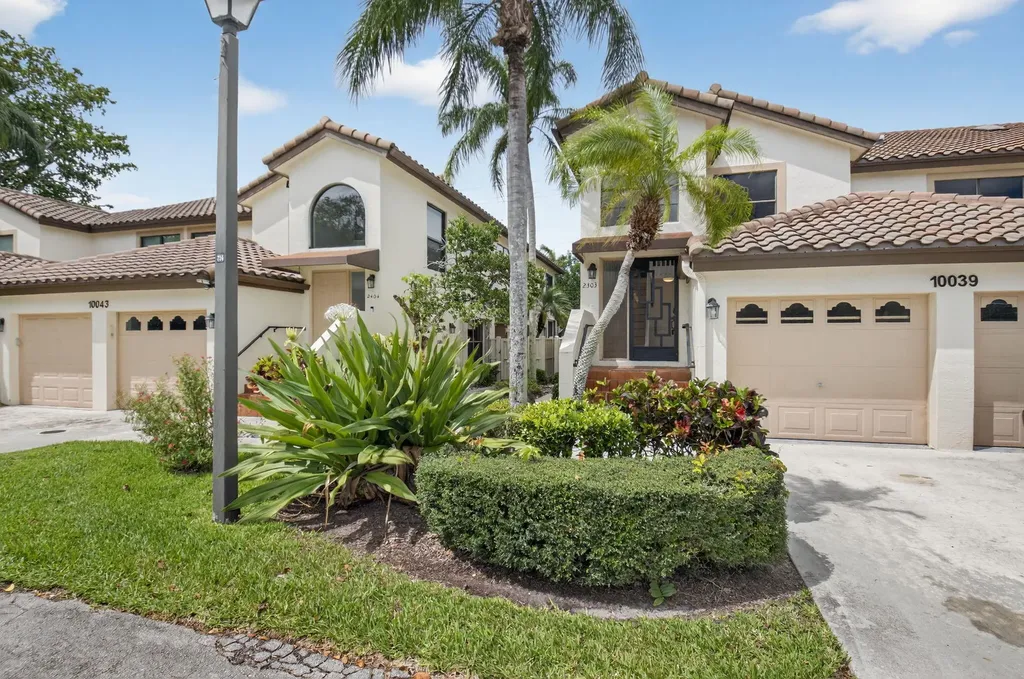 10039 S 53rd Way S Boynton Beach FL 33437