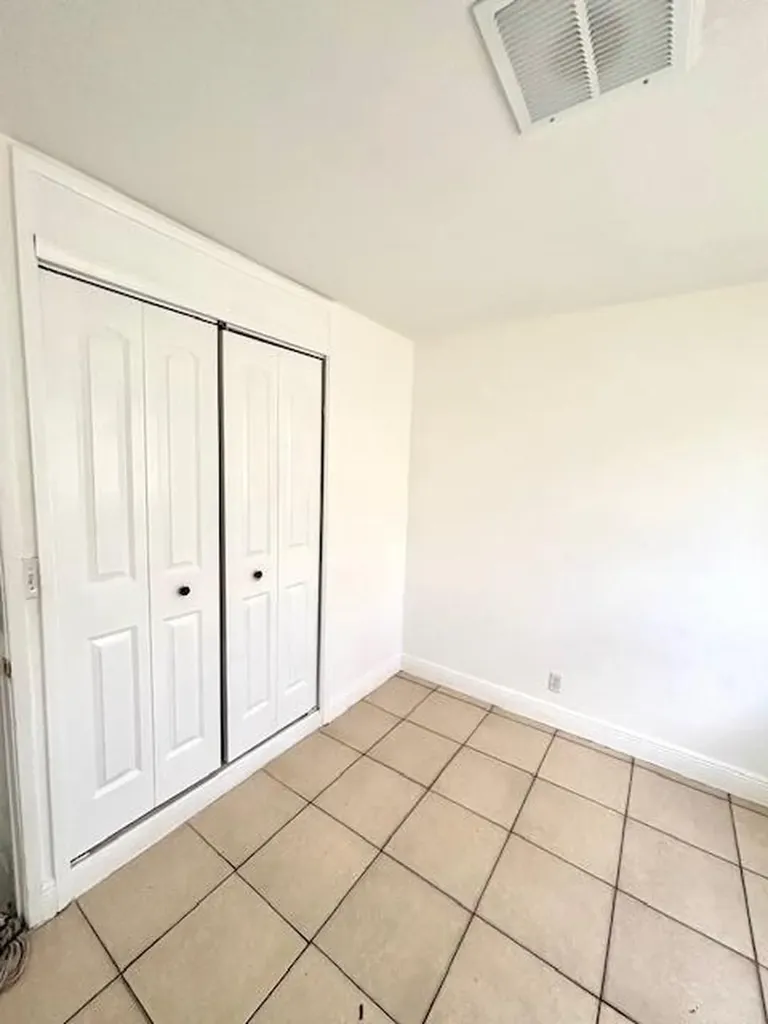 5820 NW 13th Street Sunrise FL 33313