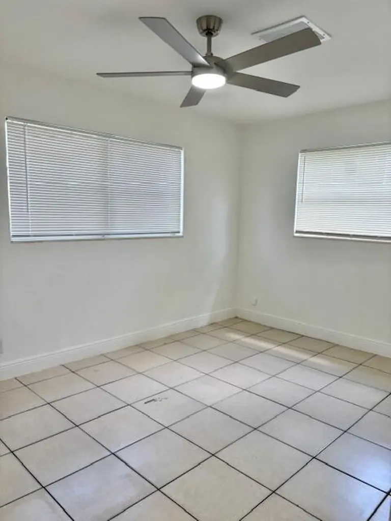 5820 NW 13th Street Sunrise FL 33313