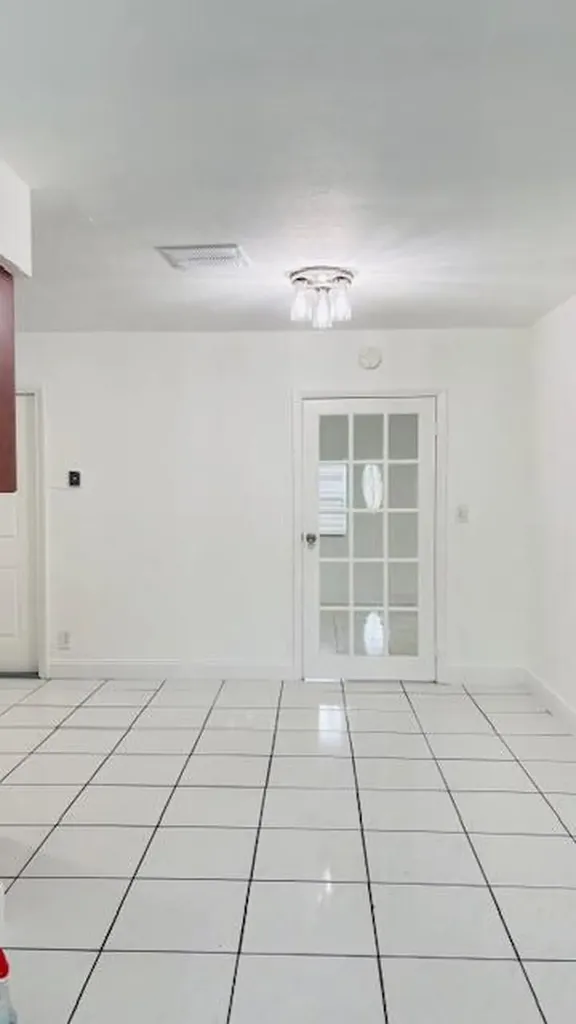 5820 NW 13th Street Sunrise FL 33313