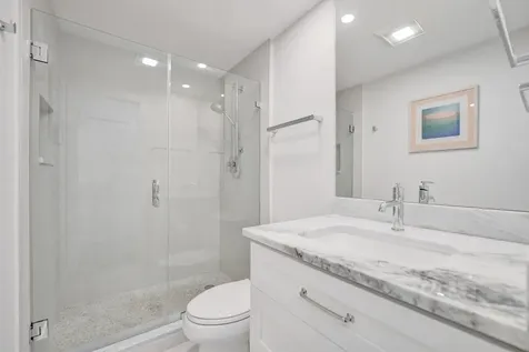 3145 NE 48th Court Lighthouse Point FL 33064