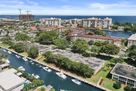3145 NE 48th Court Lighthouse Point FL 33064