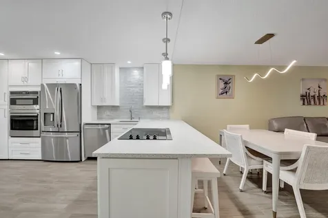 3145 NE 48th Court Lighthouse Point FL 33064