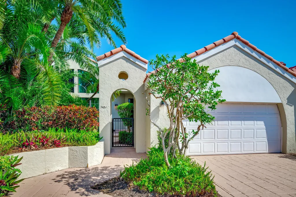 7481 Campo Florido Boca Raton FL 33433