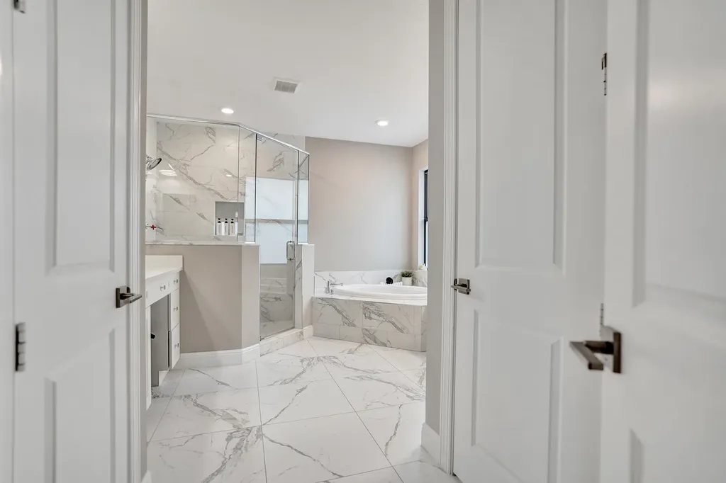11965 S Baypoint Circle Parkland FL 33076