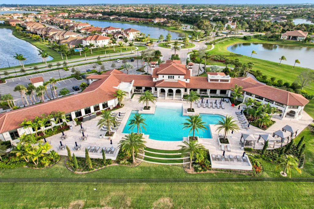 11965 S Baypoint Circle Parkland FL 33076