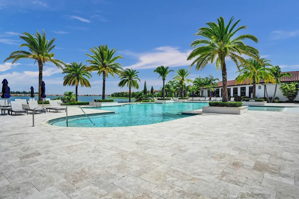 11965 S Baypoint Circle Parkland FL 33076