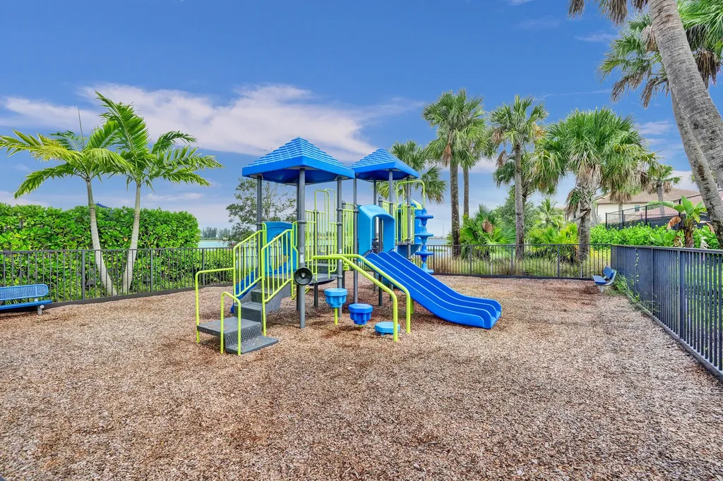 11965 S Baypoint Circle Parkland FL 33076