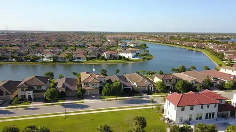 11965 S Baypoint Circle Parkland FL 33076