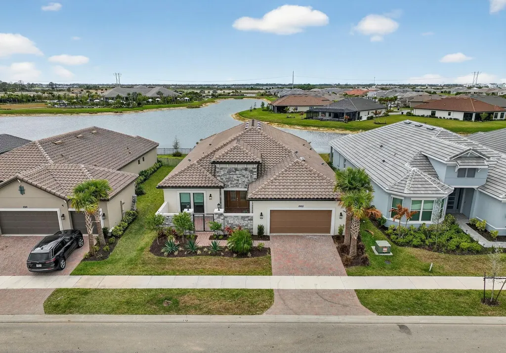 10102 SW Davanti Drive Port St Lucie FL 34987