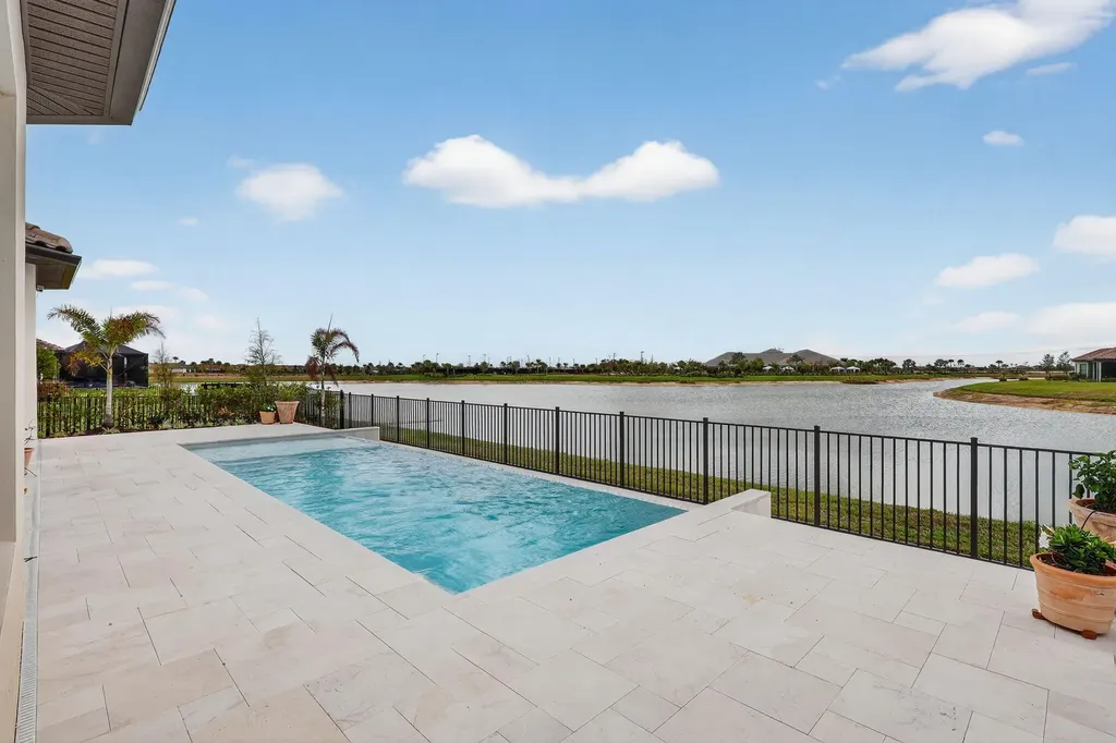 10102 SW Davanti Drive Port St Lucie FL 34987