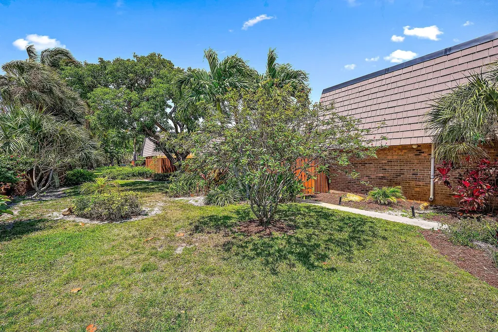 130 Ocean Cove Drive Jupiter FL 33477