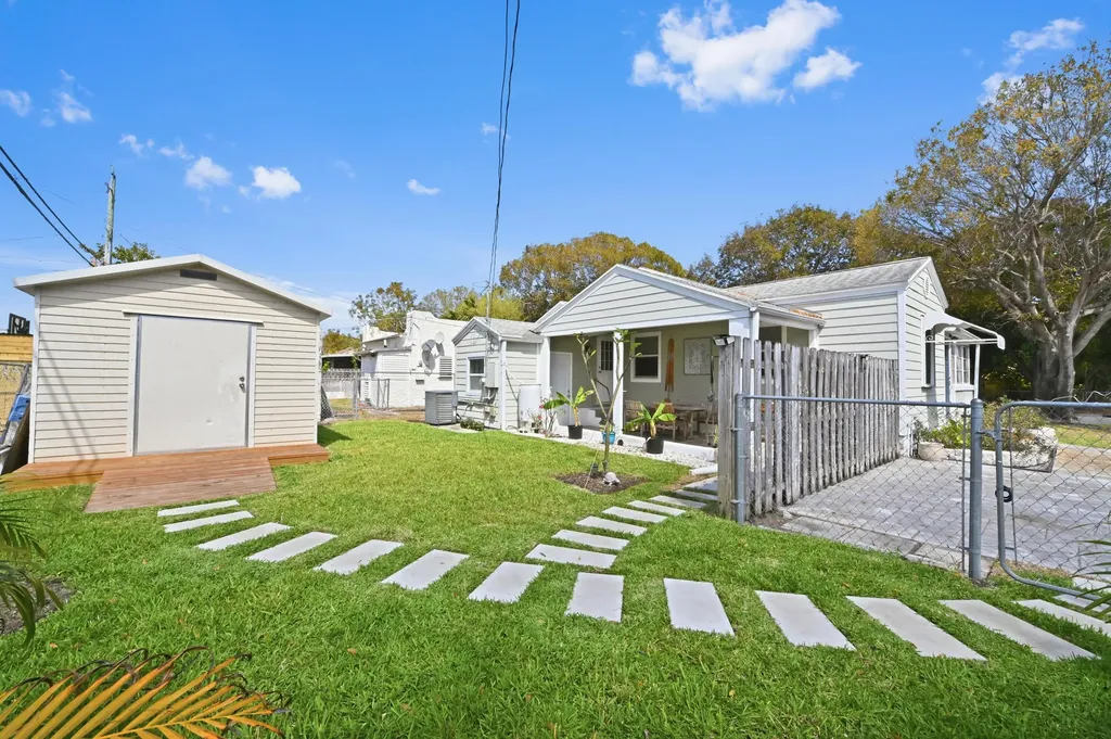 701 Palmetto Street West Palm Beach FL 33405