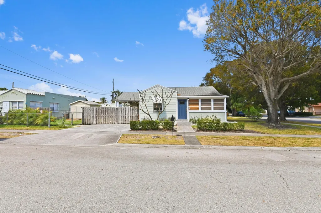 701 Palmetto Street West Palm Beach FL 33405