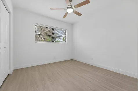 1048 SW 1st Terrace Pompano Beach FL 33060