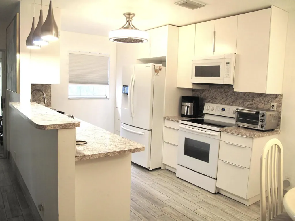 325 NW 50th Avenue Delray Beach FL 33445