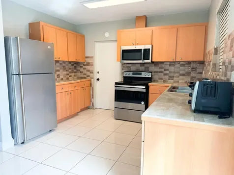 19731 NW 4th Avenue Miami Gardens FL 33169