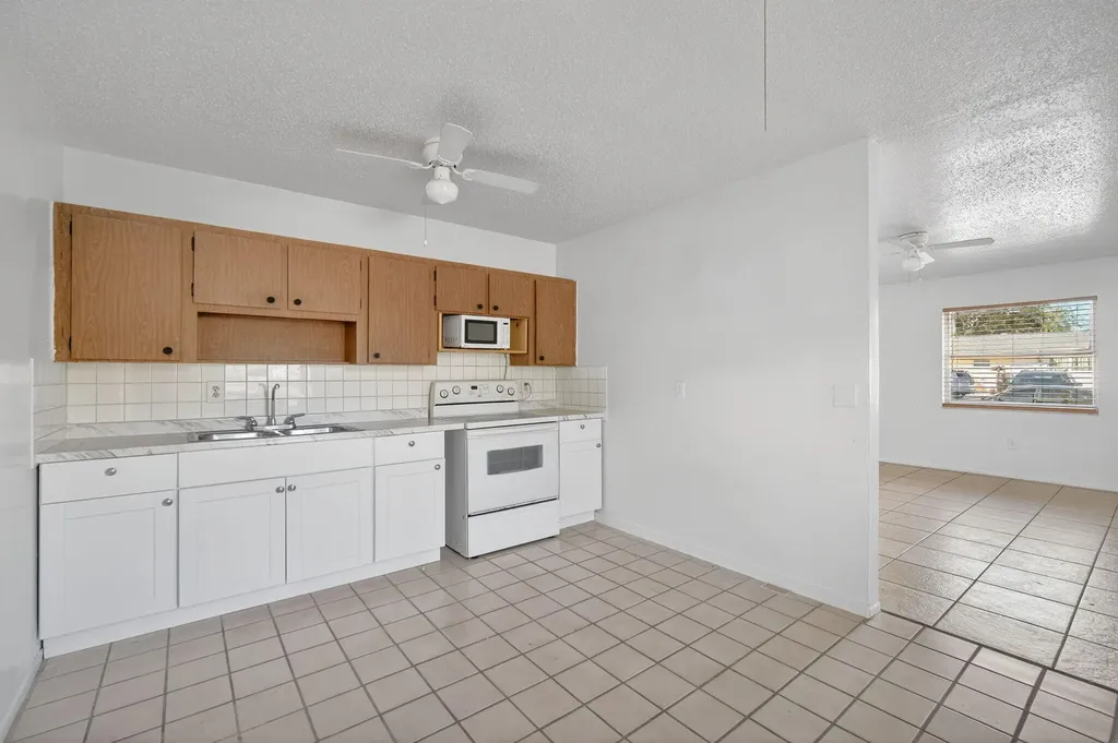 4600 Kelmar Drive West Palm Beach FL