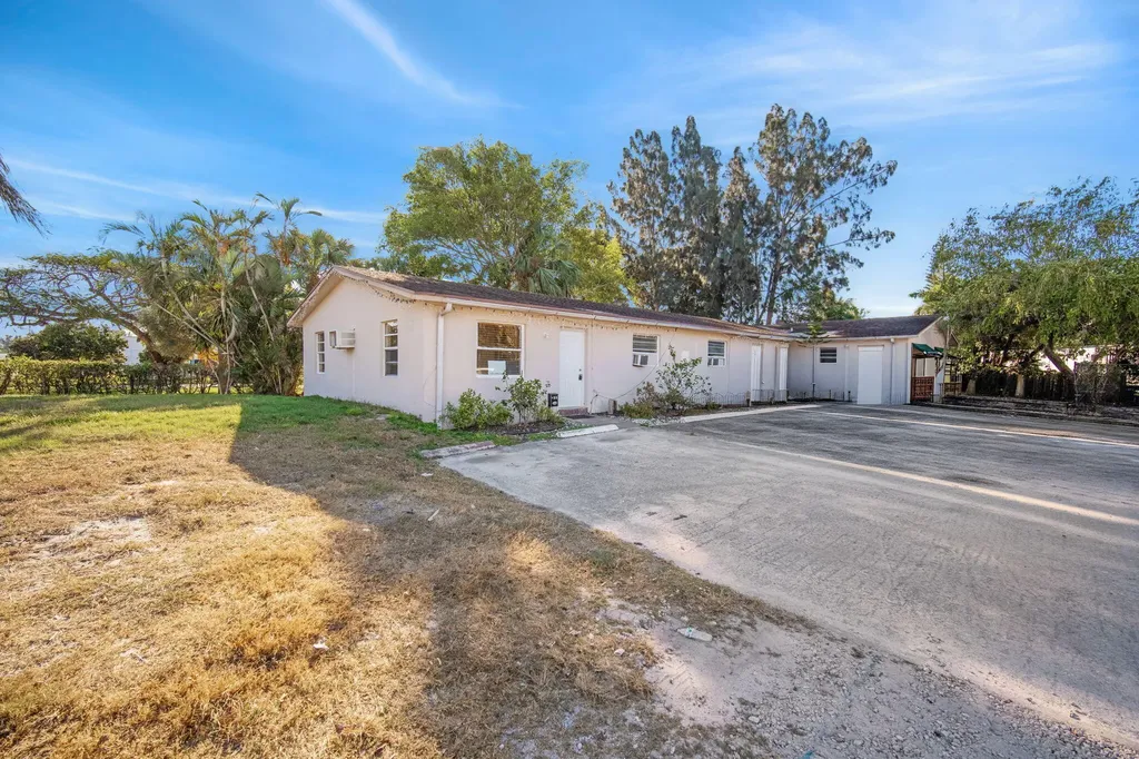 4600 Kelmar Drive West Palm Beach FL