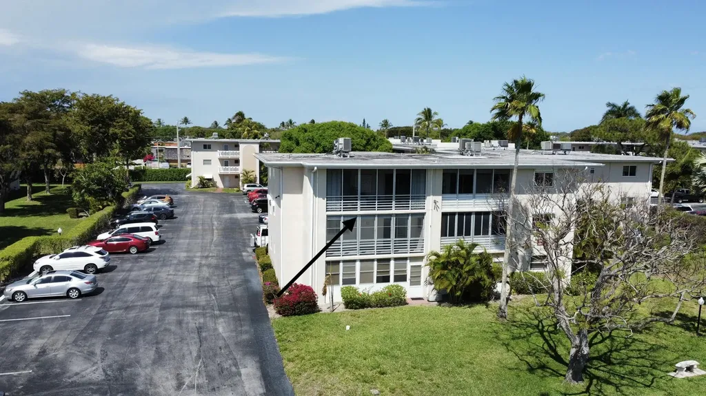 2687 Garden Drive N Lake Worth Beach FL 33461