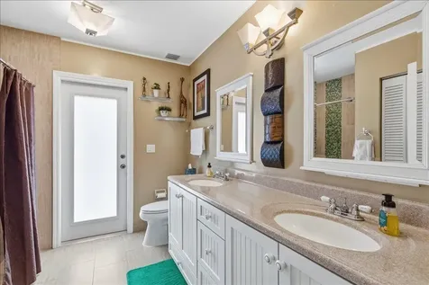 4885 NW 50th Street Coconut Creek FL 33073