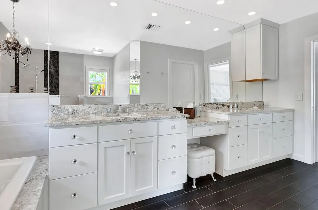 855 Berkeley Street Boca Raton FL 33487